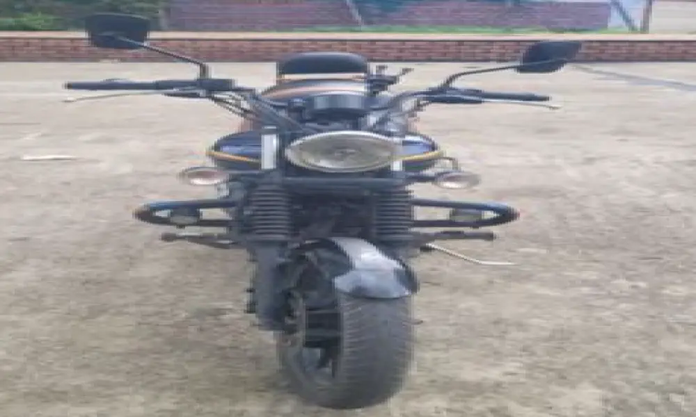 Bajaj Avenger 150 Street 2018