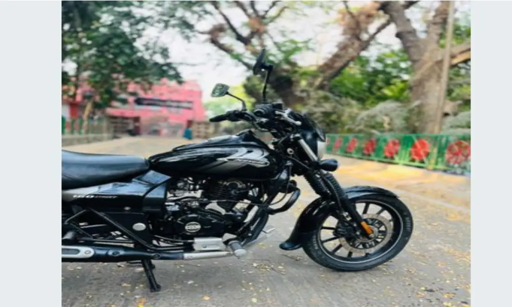Bajaj Avenger 160 . 2023