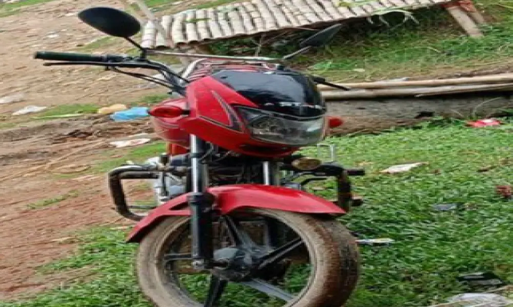 Bajaj CT 100 2006