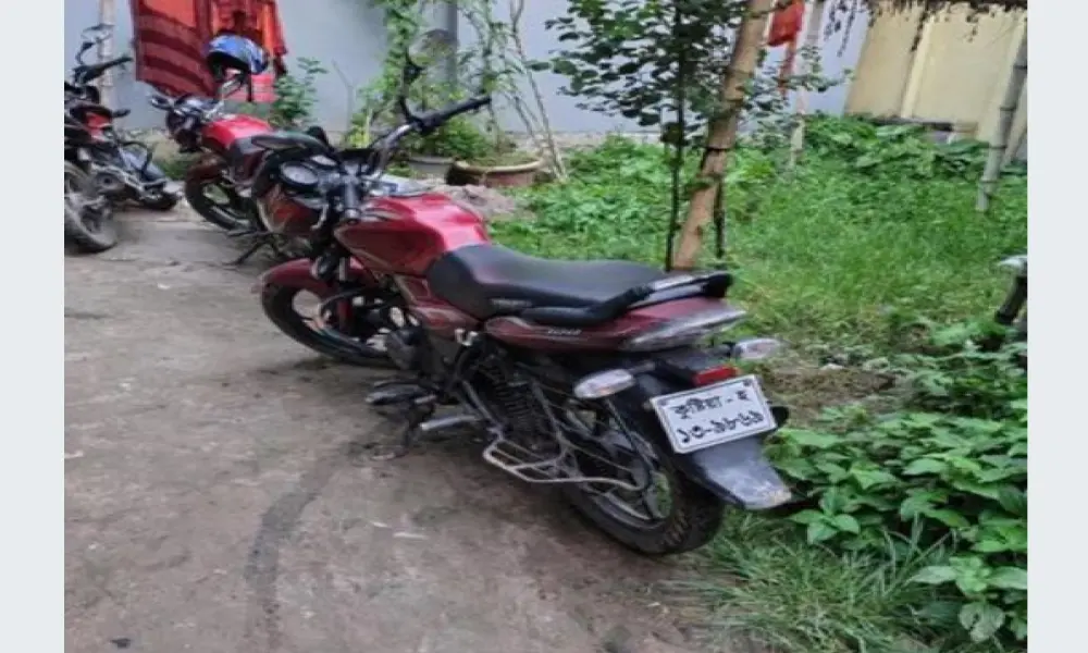 Bajaj Discover 100 . 2015