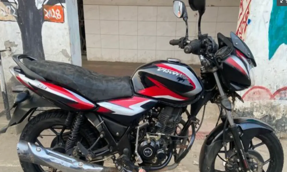 Bajaj Discover 125 2023
