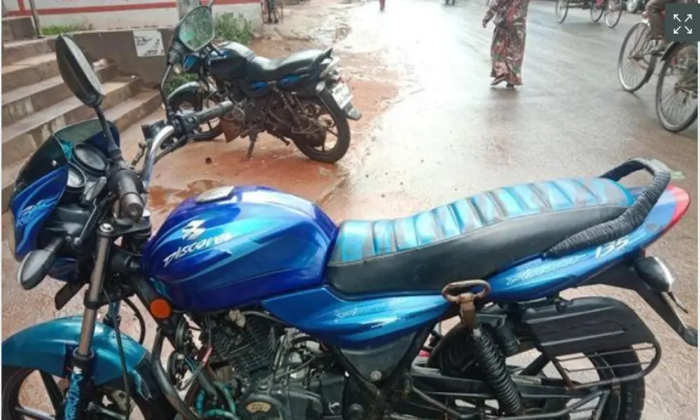 Bajaj Discover 135 . 2012