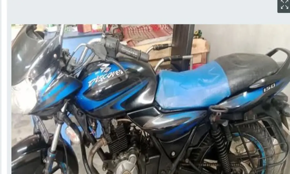 Bajaj Discover 150 2018