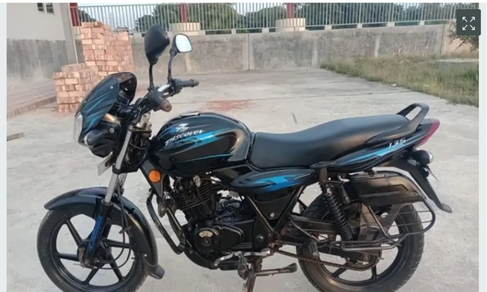 Bajaj Discover 2012