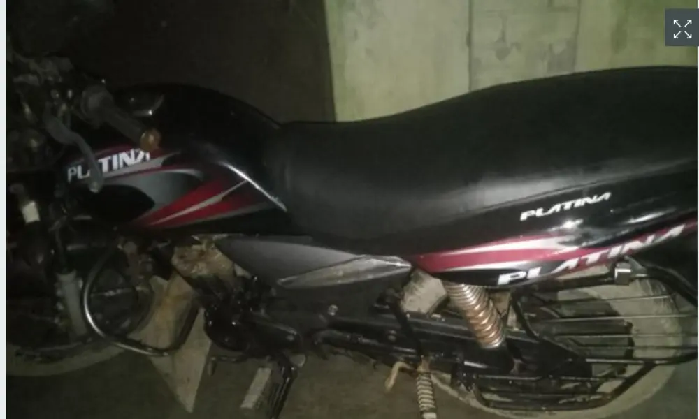Bajaj Platina . 2015
