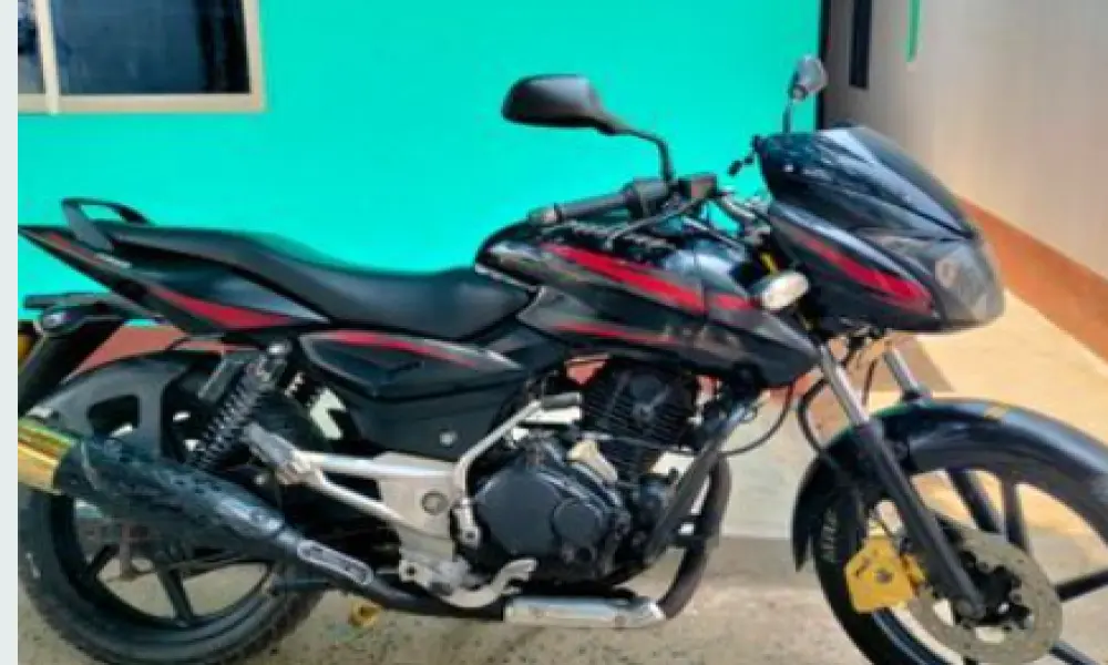 Bajaj Pulsar 150 2011