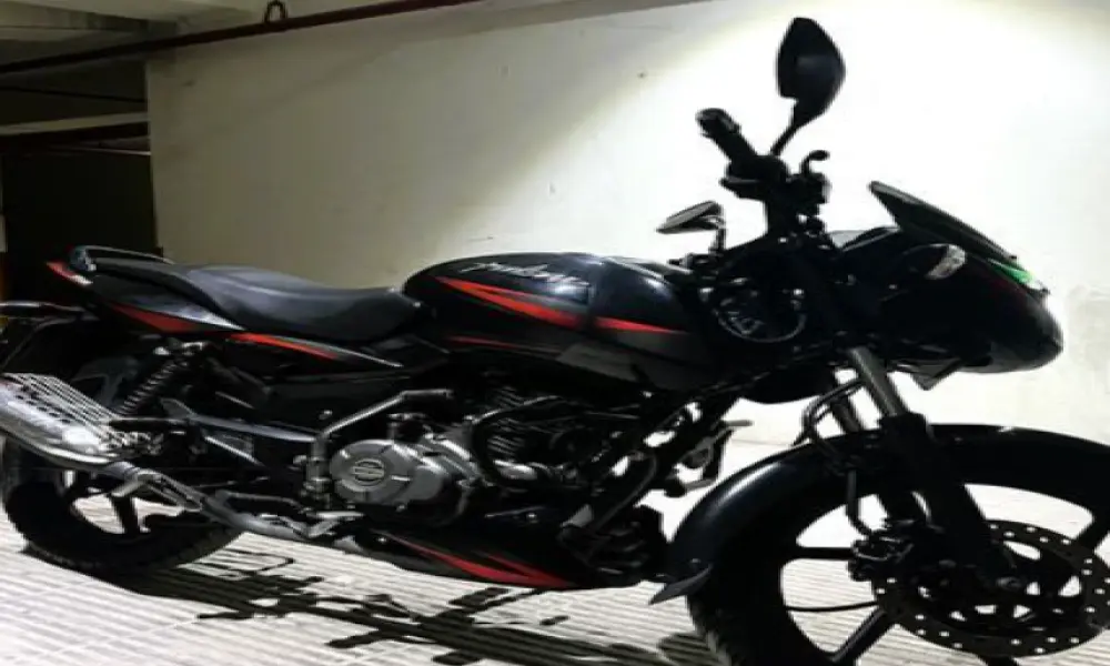Bajaj Pulsar 150 2021