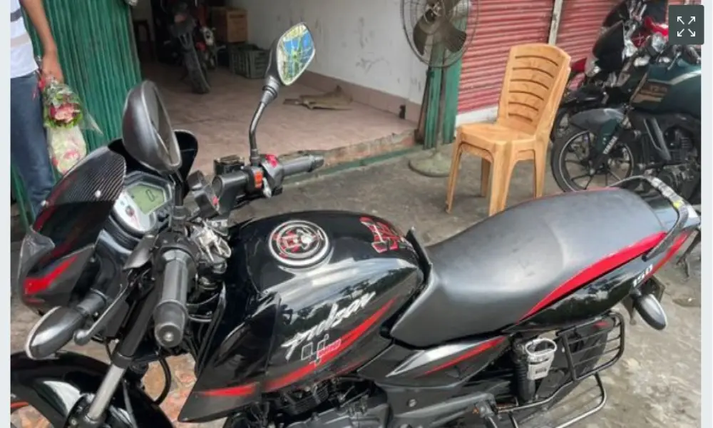 Bajaj Pulsar 150 . 2021