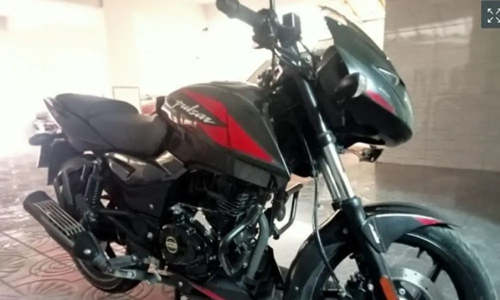 Bajaj Pulsar 150 . 2022