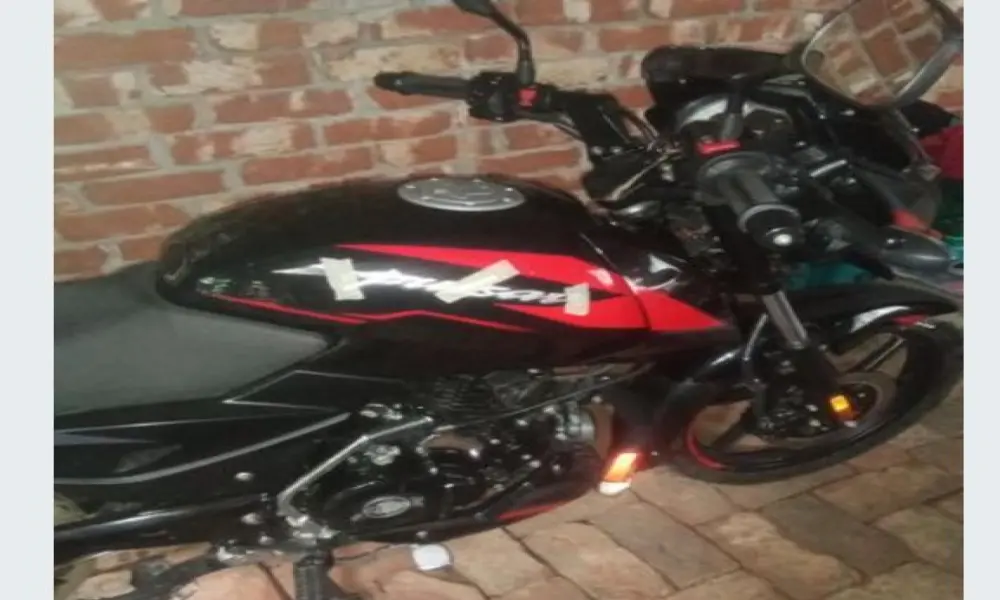 Bajaj Pulsar 150 KIO 2025