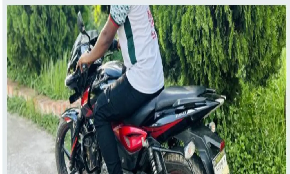 Bajaj Pulsar 150 pulsar double dick 2018