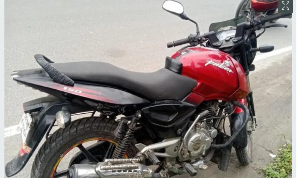 Bajaj Pulsar 150 SFR DGT 2013