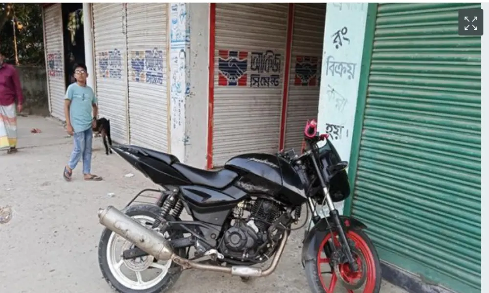 Bajaj Pulsar 220 2011