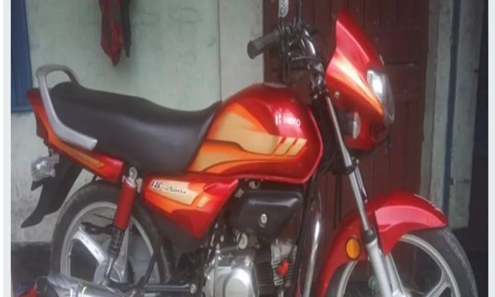 Hero HF Deluxe . HHD2022