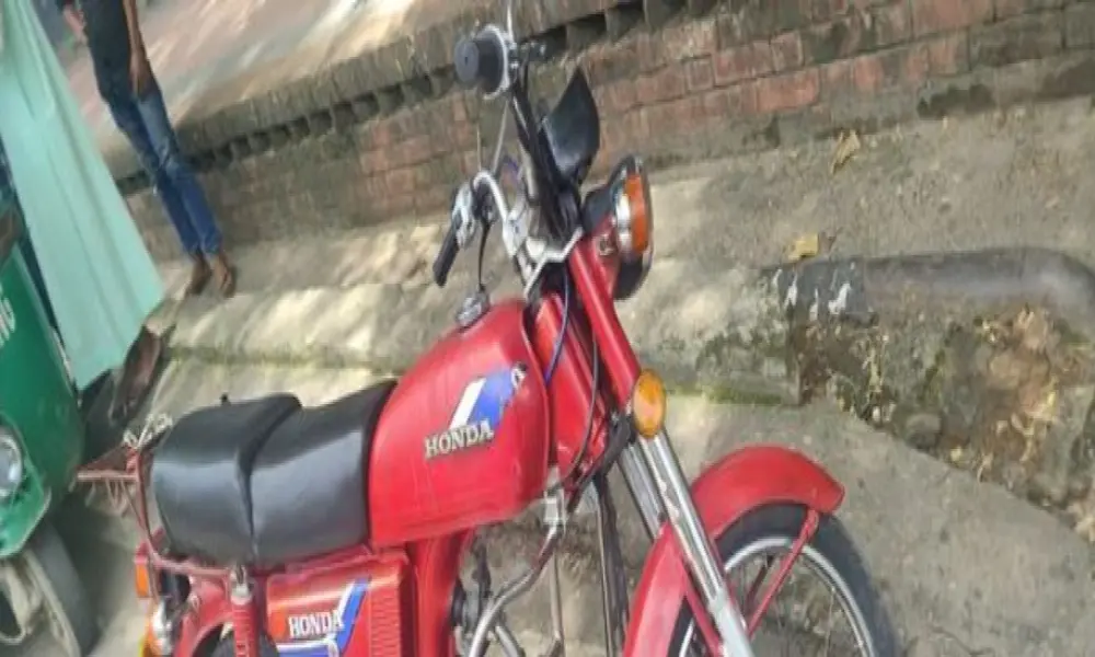 Honda CD80 . 1999