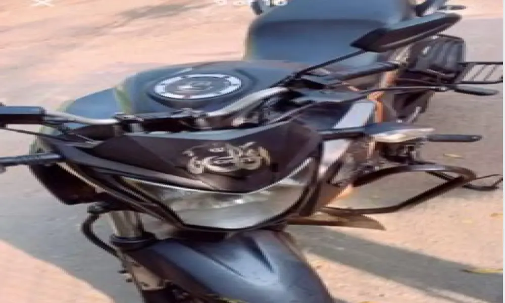 Honda Hornet . 2019