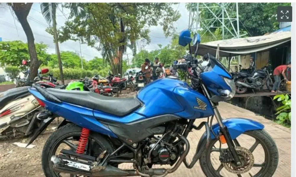 Honda Livo . 2019