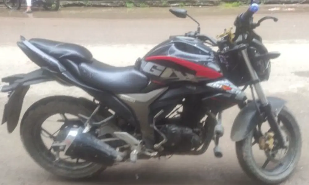 Suzuki Gixxer 2016
