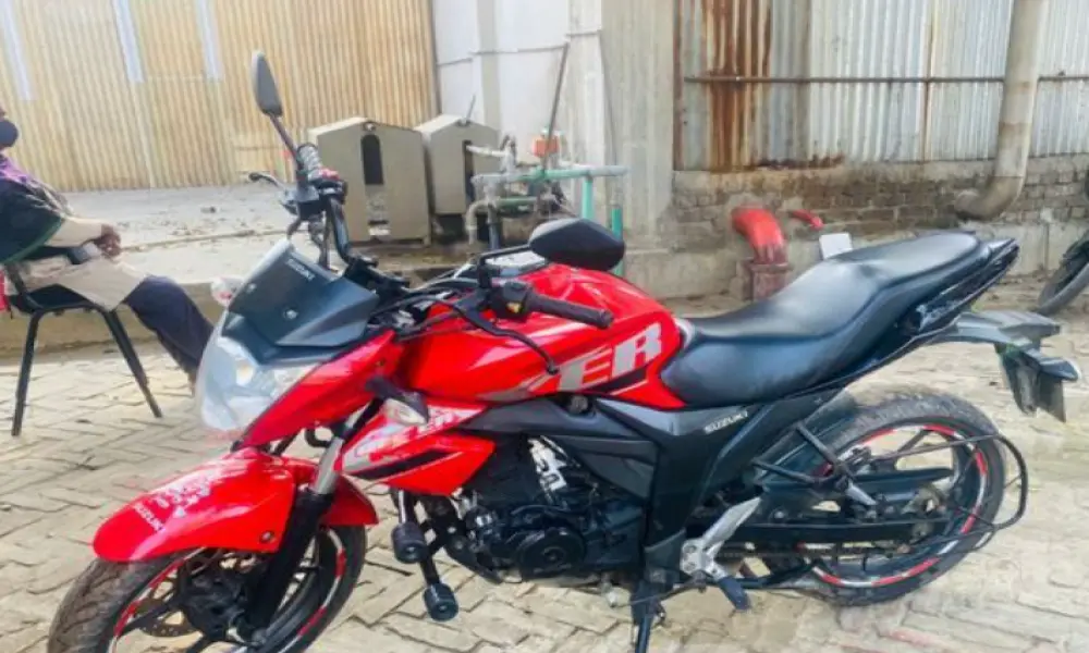 Suzuki Gixxer 2017