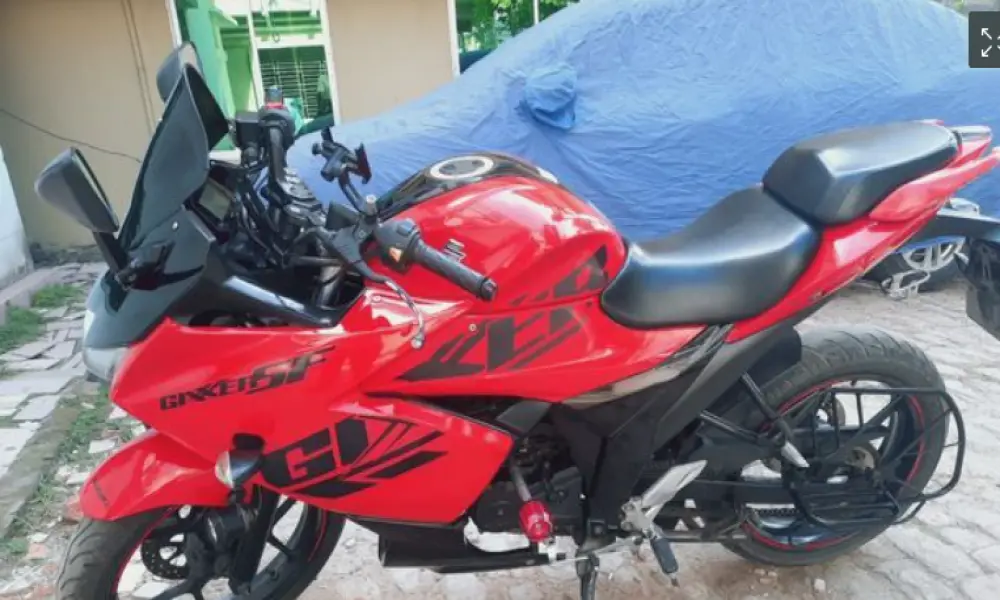Suzuki Gixxer SF . 2020