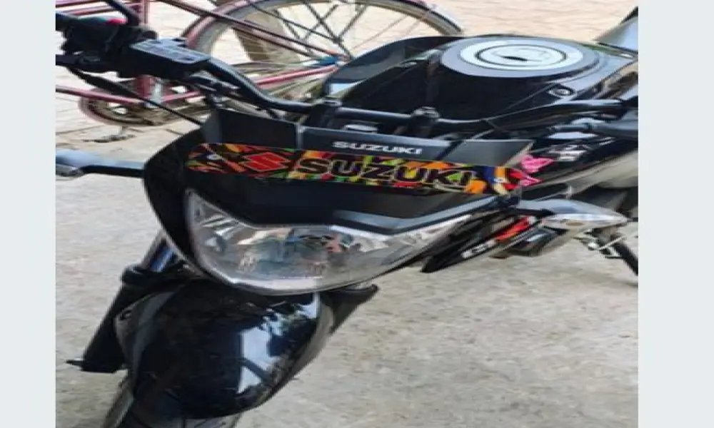 Suzuki Gixxer XV Monotone . 2023