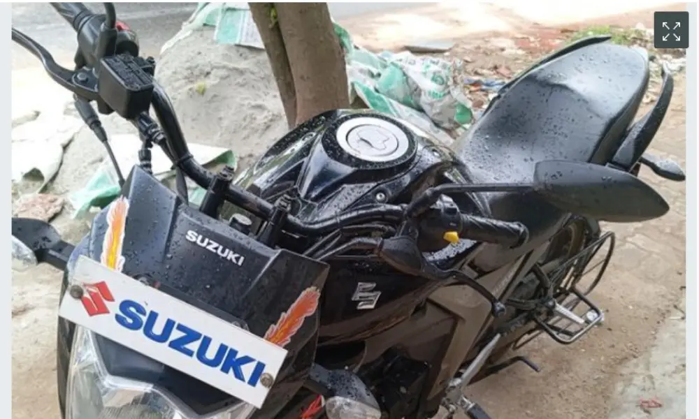Suzuki Monotone . 2023