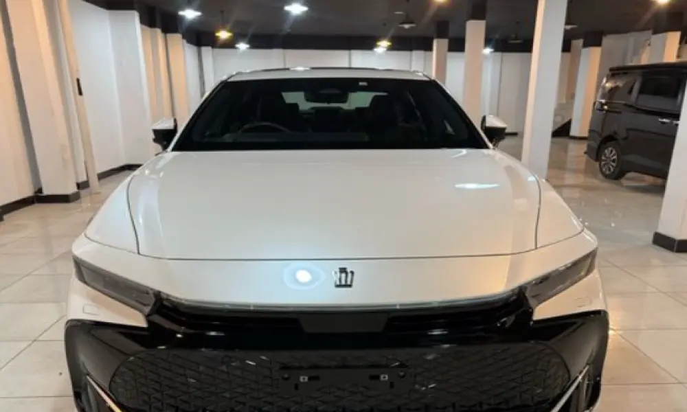 Toyota Crown Crossover 2022