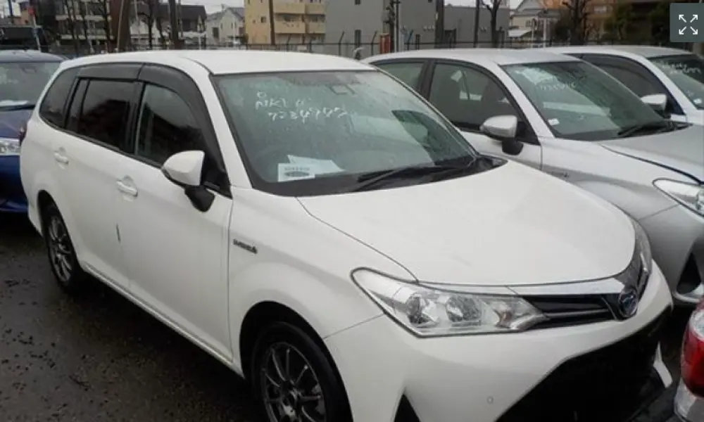 Toyota Fielder EX 4.0 WHITE 2020.