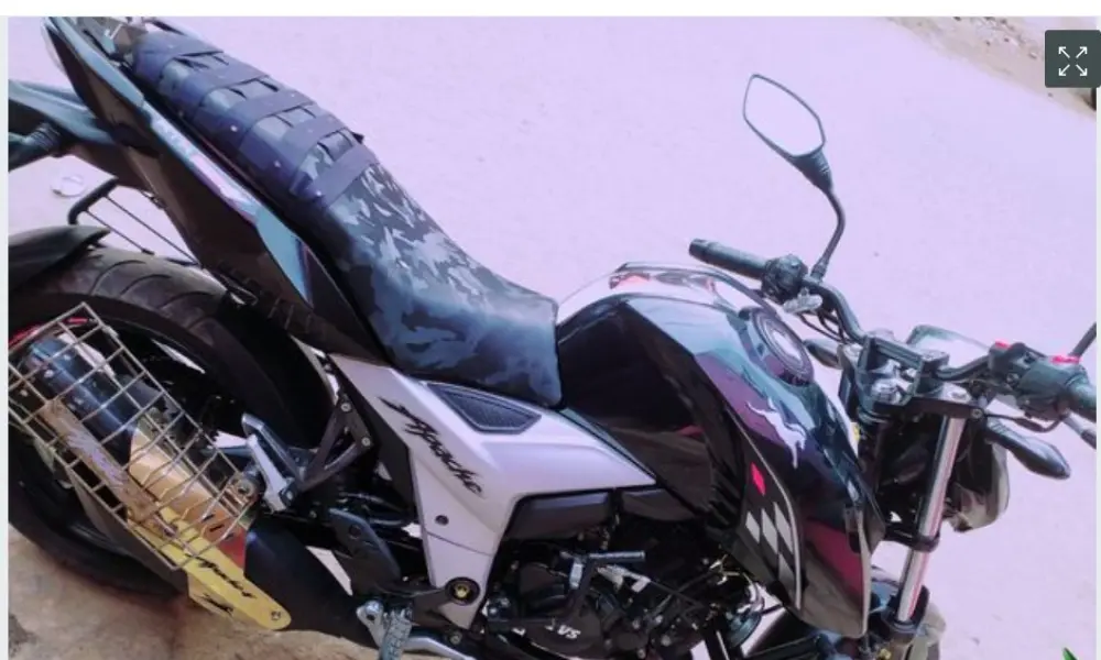 TVS Apache RTR 160 . 2020