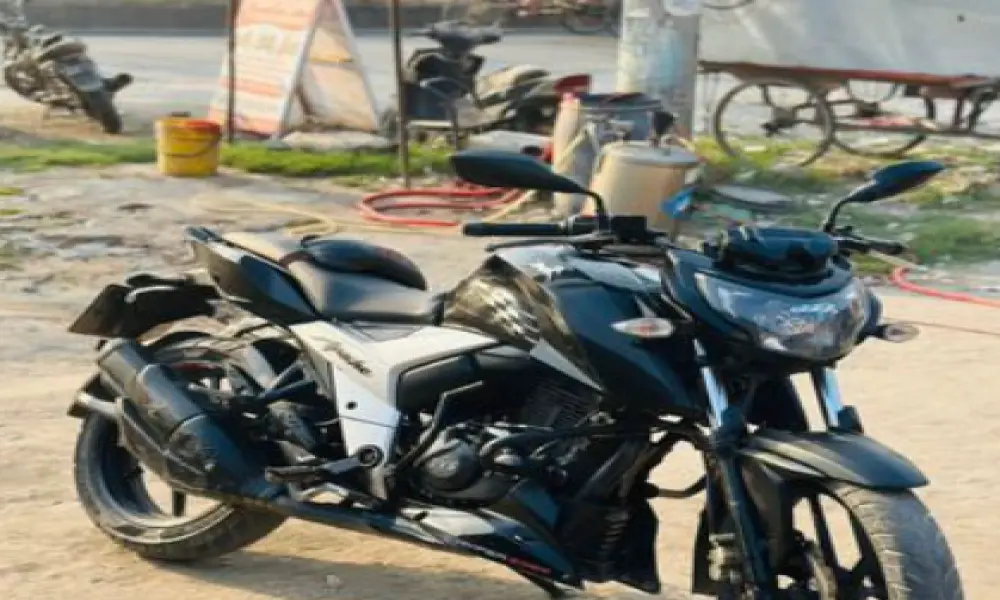 TVS Apache RTR 160 5 star 2019