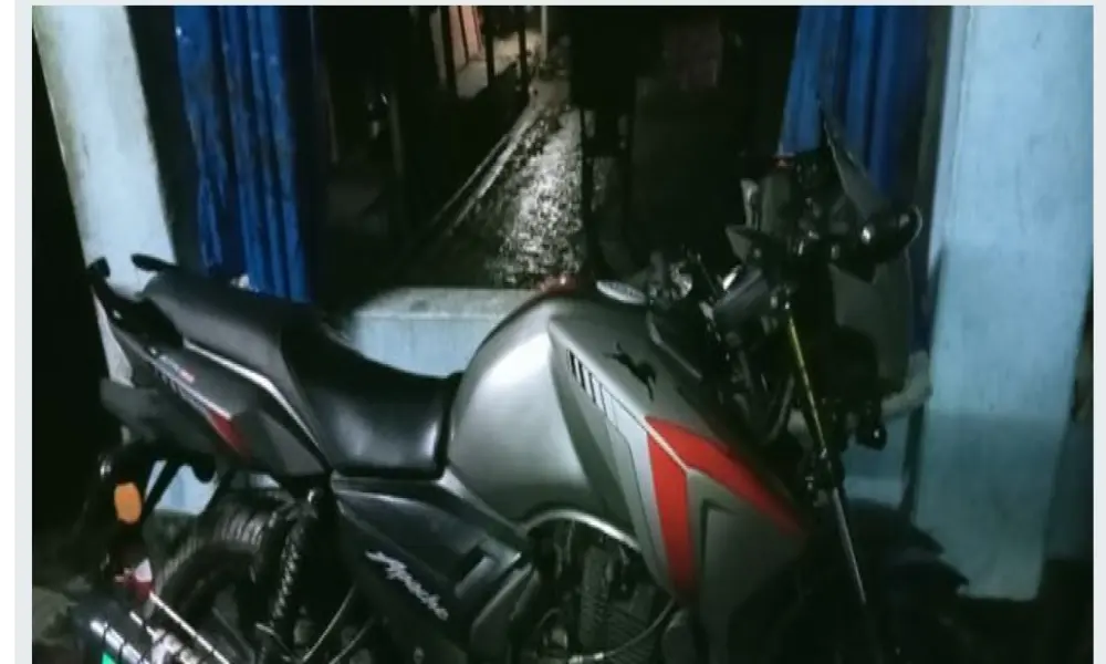 TVS Apache RTR BG RM 2015
