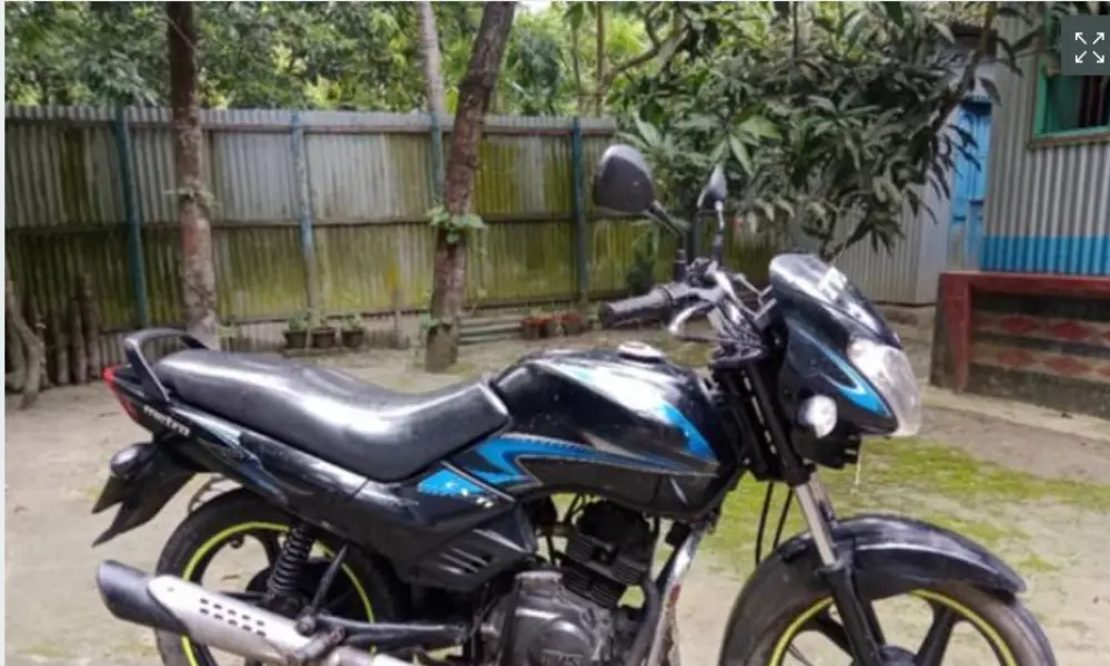 TVS Metro 2011