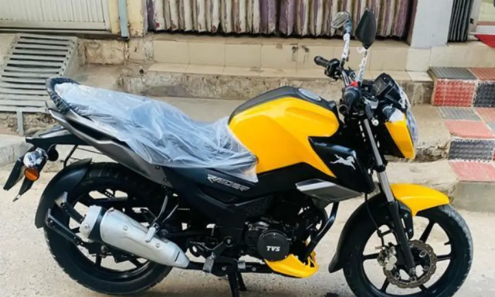 TVS Raider 125 Yellow 2023