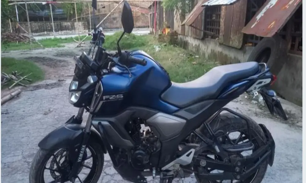 Yamaha FZS V3 . 2ADE 019