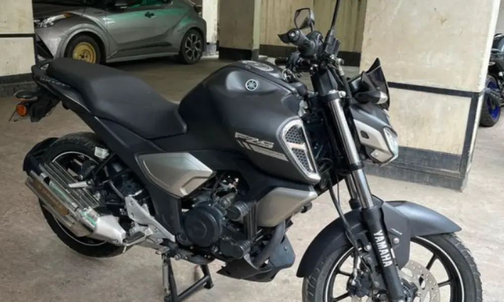 Yamaha FZS V3 Super Fresh 2022