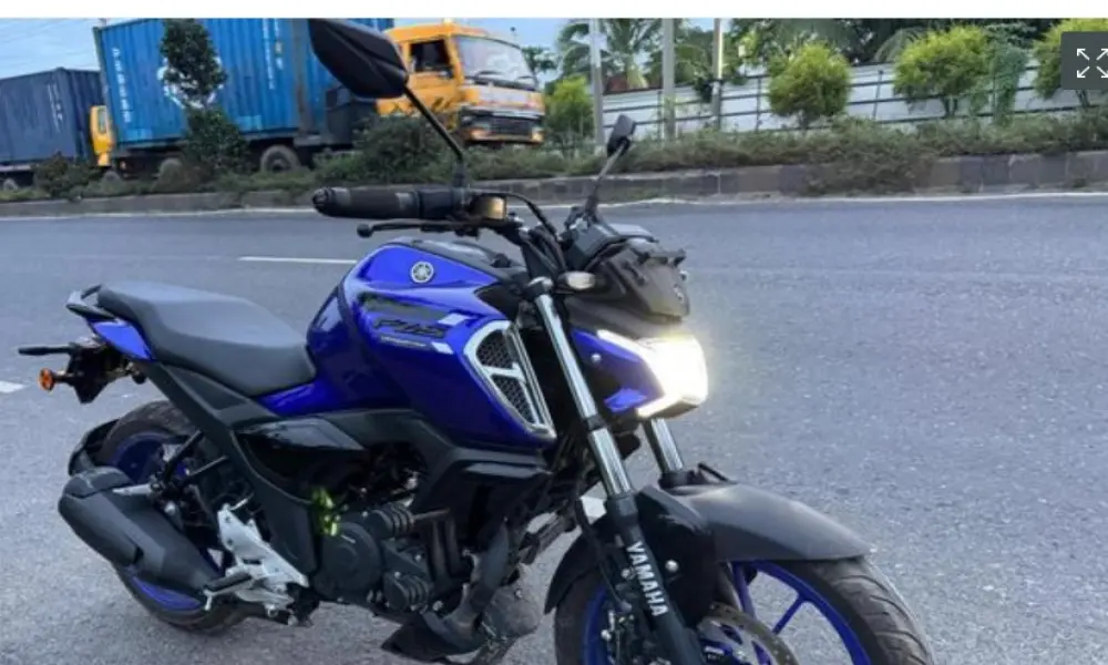 Yamaha Fzs V4. 2025