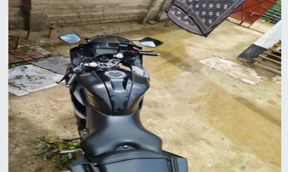 Yamaha R15. RY 2021
