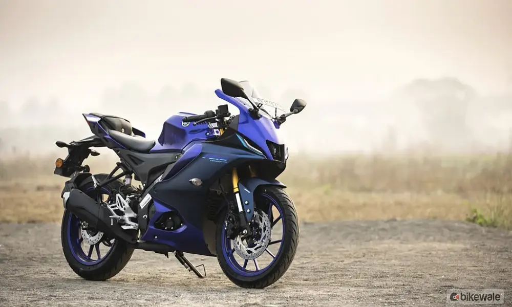 Yamaha R15 V4 Left Rear Three Quarter